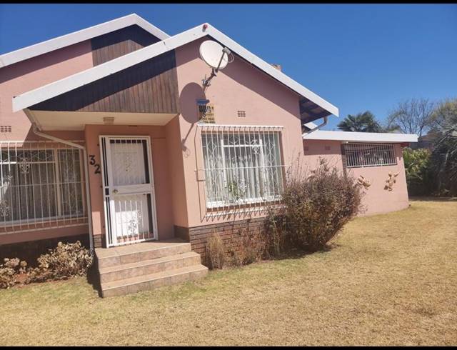 3 BEDROOM HOUSE FOR SALE IN EDENVALE CENTRAL